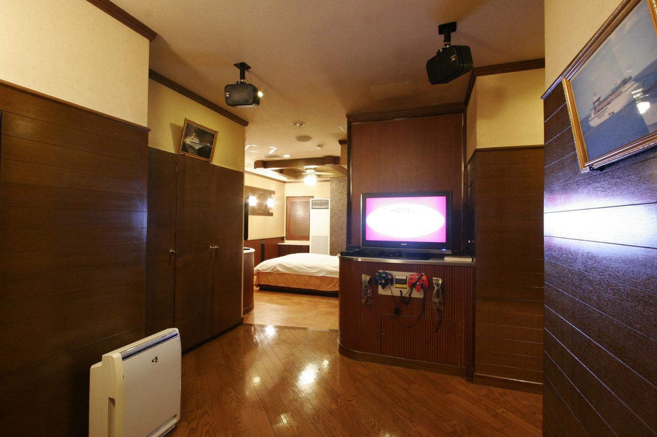 Hotel Rr (Adults Only) Yokkaichi Eksteriør billede
